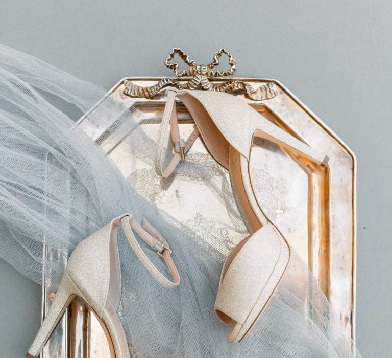 Cream wedding shoes for bride