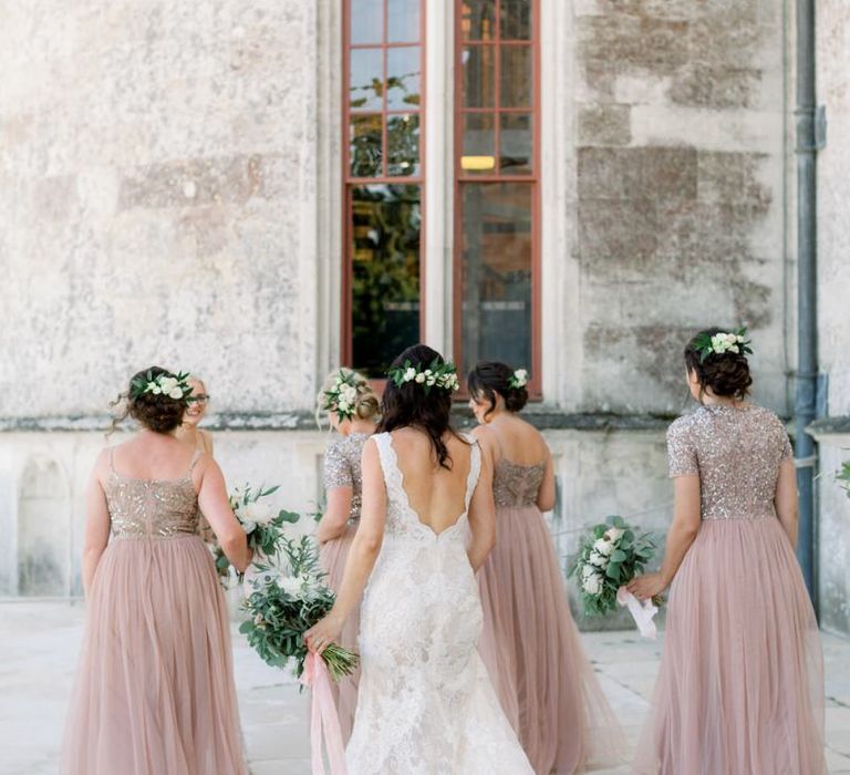 Bridesmaids with flower hairpieces