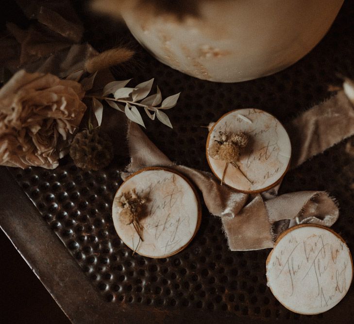 Biscuit Favours with Quote Detail and Dried Flowers