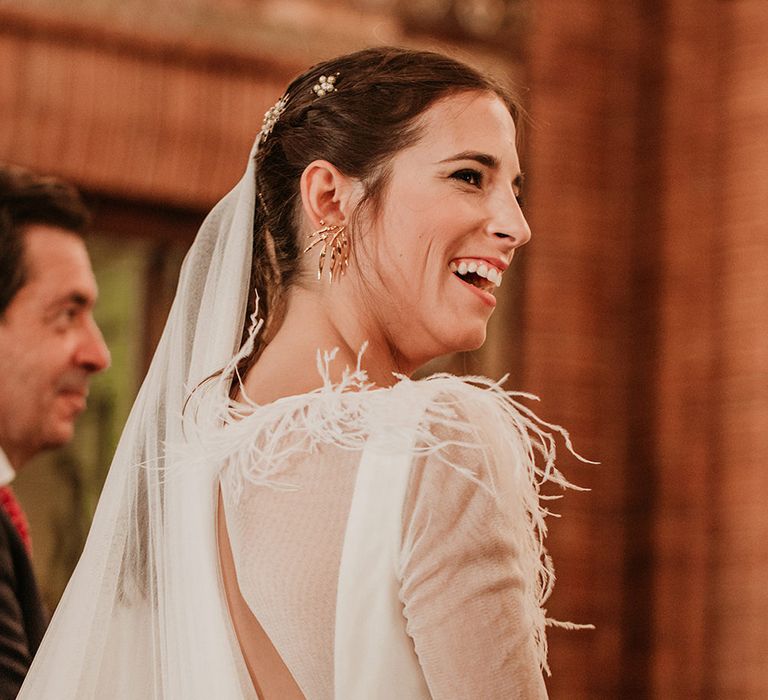 Bride in Sole Alonso Feather Trim Wedding Dress | Malaga Destination Wedding | Sara Lobla Photography | Un Par de Medias Film