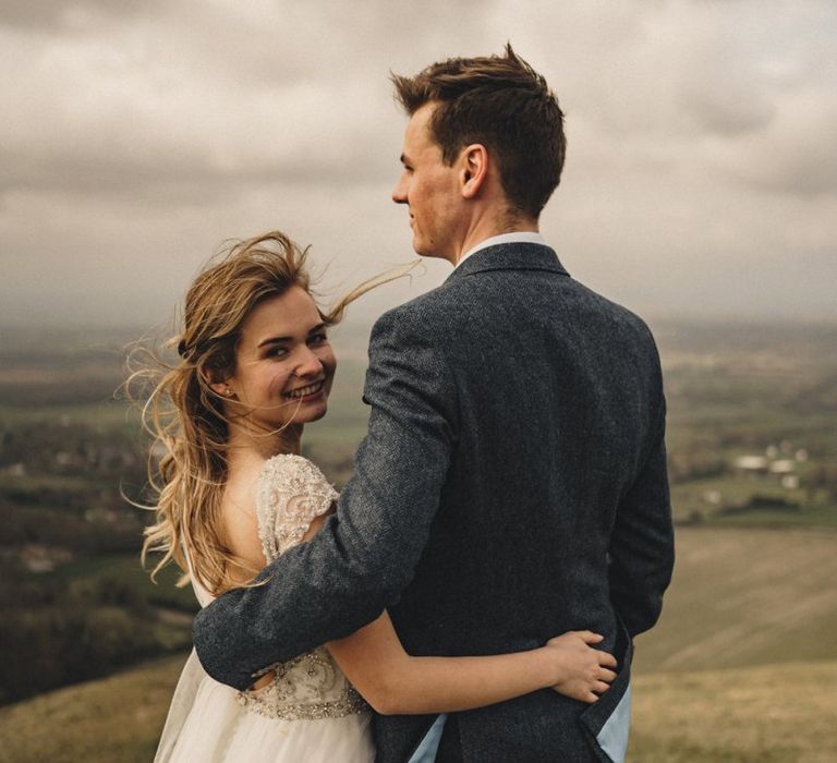 bride and groom in the countryside