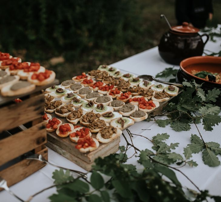 Capapes | Outdoor Bohemian Destination Wedding at La Selva, Tuscany | Damien Milan Photography