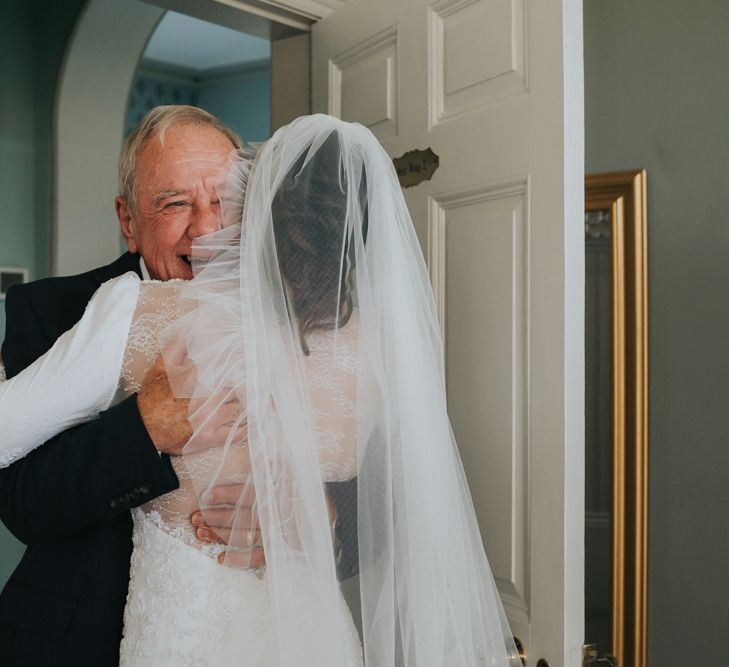 Bride sees father before ceremony