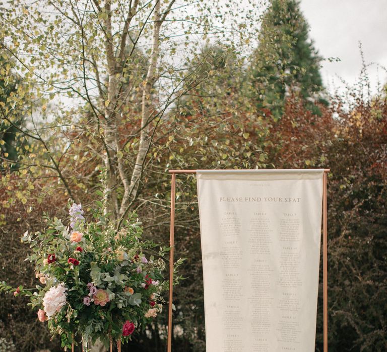 Copper Frame Table Plan | Contemporary Elegance Wedding in the Countryside  | M &amp; J Photography | Film by Jacob and Pauline