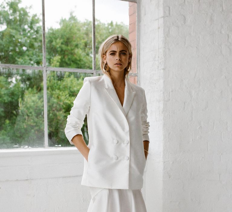 White Blazer From Halfpenny London // Minimalist Bridal Inspiration Styled By One Stylish Day With Foliage &amp; Dried Flowers // Bridal Wear By Halfpenny London // Images By Agnes Black