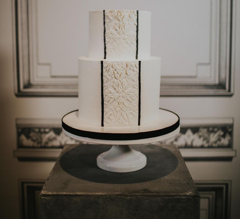 Gaza's Cakes with Lace Front Decor | Minimalist Monochrome Inspiration with Anemone's &amp; White Genista Flowers styled by The Bijou Bride | Igor Demba Photography | Gione da Silva  Film