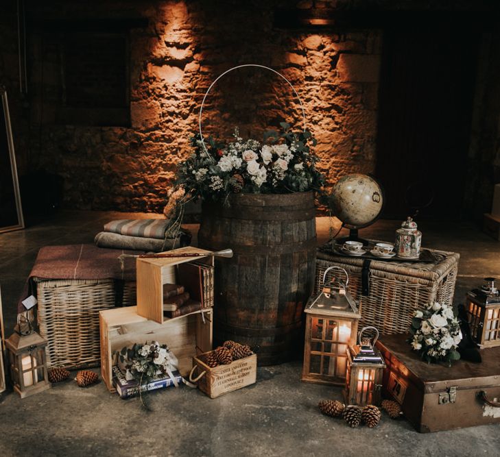 Rustic wedding decor