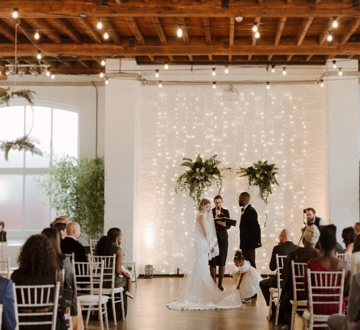 Modern Minimalist decor for this Green And White Luxe, City Wedding. Photography by The Curries.