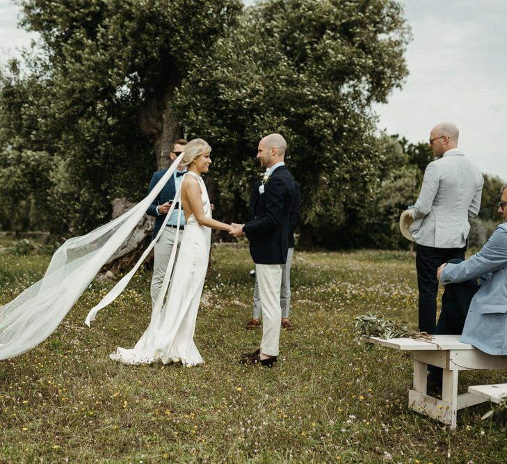 Stunning long veil for bride