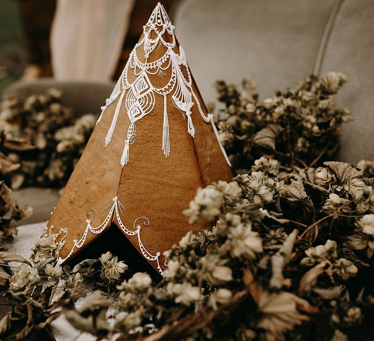 Gingerbread Tipi Wedding Cake with White Icing | Nude Bohemian Wedding Inspiration by Wonderland Invites &amp; Rock The Day Styling | Kelsie Low Photography