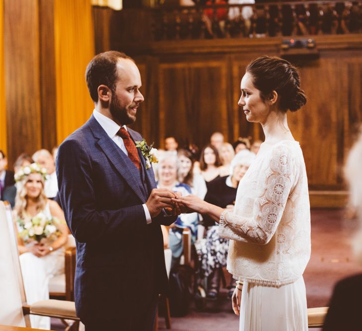 Wedding Ceremony | Bride in Laure de Sagazan Gown | Groom in Reiss Suit | Autumn City Wedding at Clissold House,  West Reservoir Centre | A Thing Like That Photography