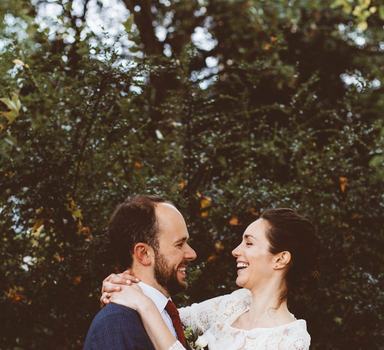 Bride in Laure de Sagazan Gown | Groom in Reiss Suit | Autumn City Wedding at Clissold House,  West Reservoir Centre | A Thing Like That Photography