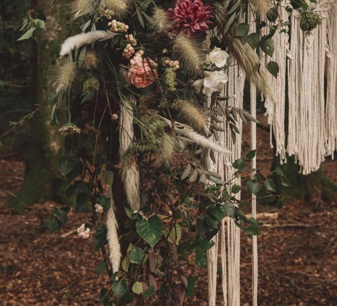 Autumnal Wedding Flowers with Foliage and Dried Grasses