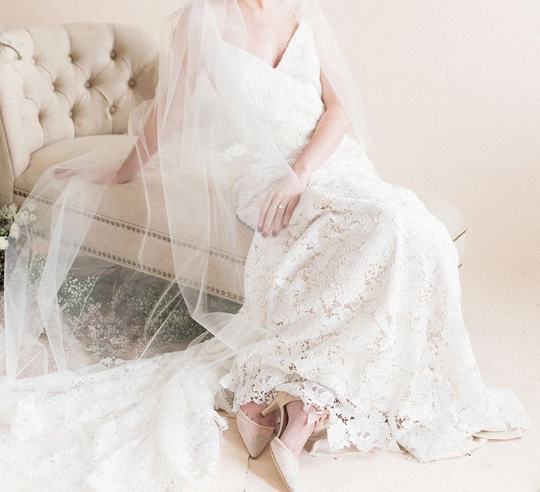 Timeless Bride | Sophisticated Pastel Wedding Inspiration from Jean Jackson Couture | Emma Pilkington Photography