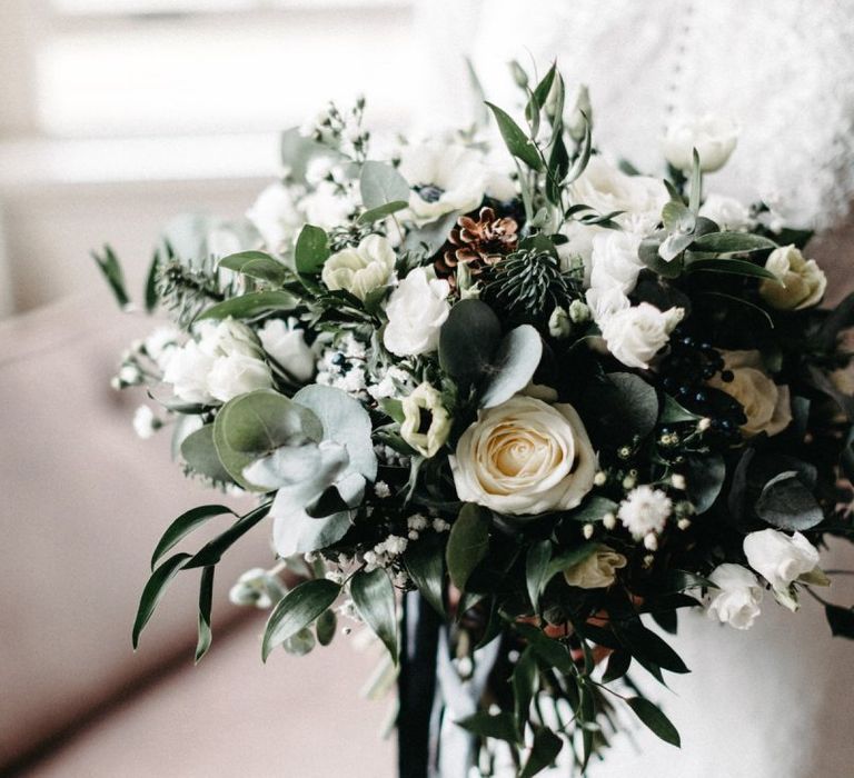 White rose and anemones floral bouquet