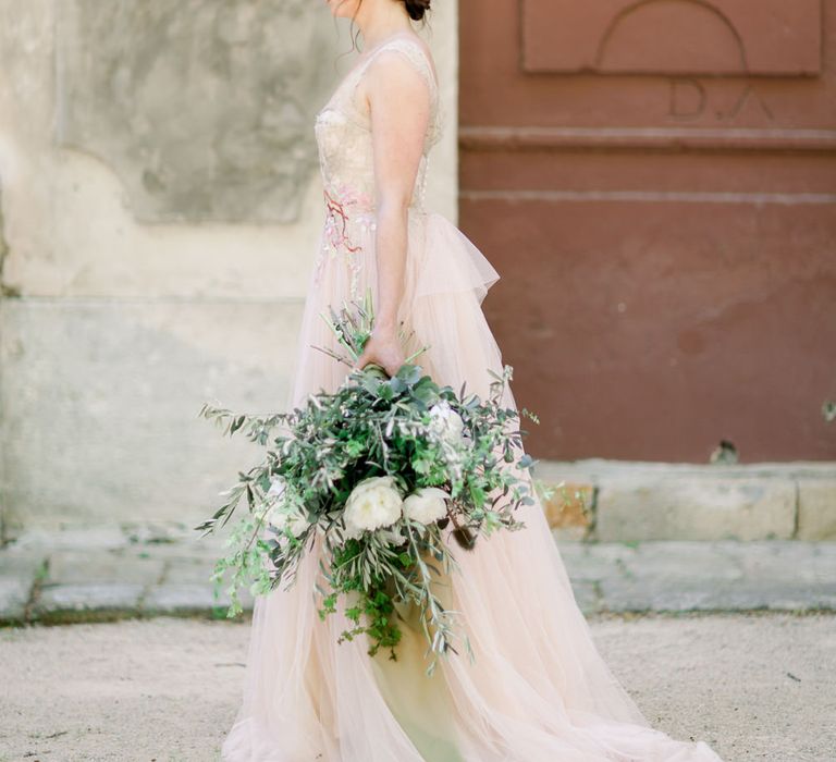 White Flower &amp; Foliage Wedding Bouquet // Chateau De Roussan St Remy Provence Wedding Venue With Joanne Flemming Dresses Fine Art Images From Jo Bradbury Photography