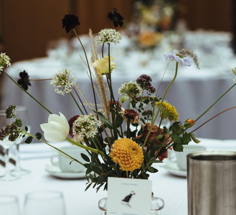 Table Centrepiece with Minimalist Floral Arrangement