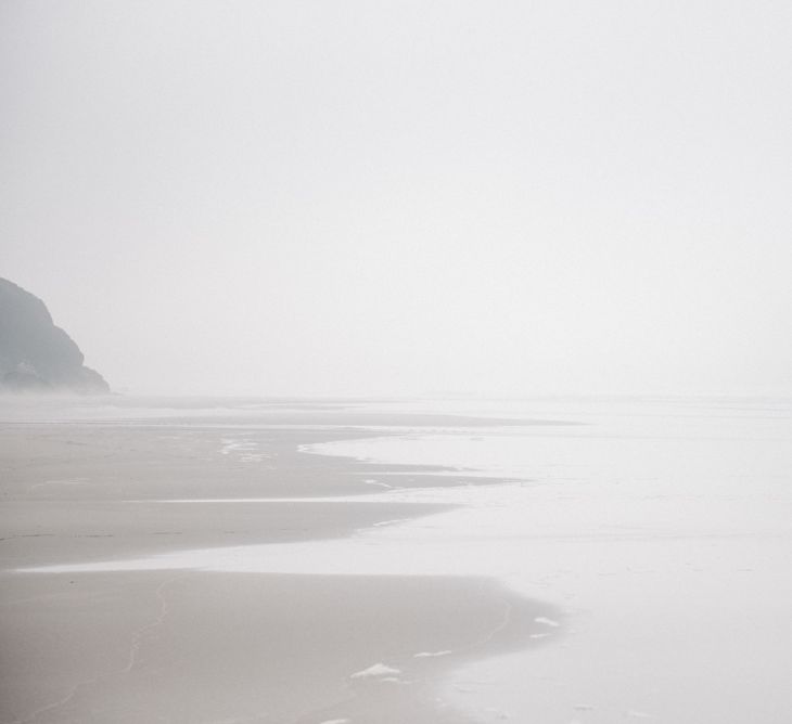 Romantic Runaway Bride Wedding Inspiration at Chapel Porth beach in Cornwall, Styled by Boelle Events | Olivia Bossert Photography