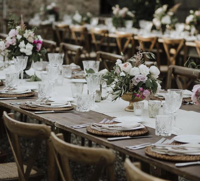 Wedding table flowers for Italian outdoor wedding