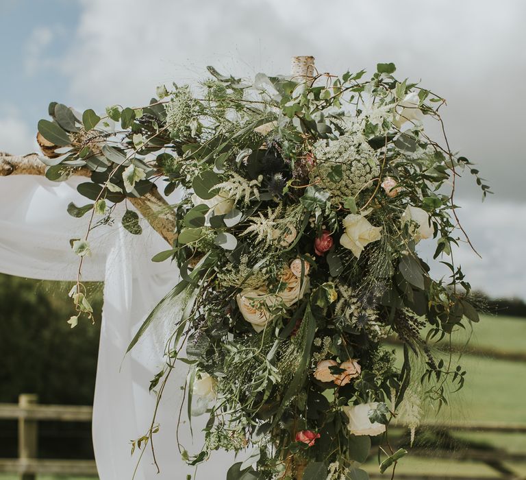 Scottish Wedding With Ceilidh At Axnoller Dorset With Bohemian Styling Outdoor Wedding Ceremony With Images From Paul Underhill Dorset Wedding Photographer