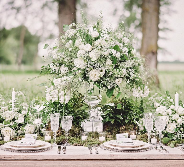 Tablescape | Pure &amp; Simple White &amp; Green Spring Wedding Inspiration by Forever Blossom | Spring Wedding Colours for 2019 | Matthew Bishop Photography