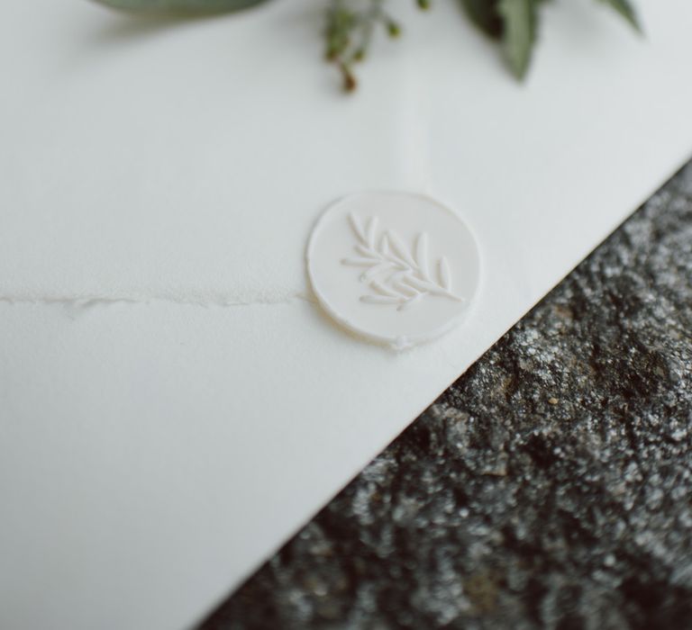 White Wax Envelope Seal | Green &amp; White Bohemian Wedding in the Rain at Castello di San Sebastiano da Po, Italy | Margherita Calati Photography | Second Shooter Carlo Vittorio