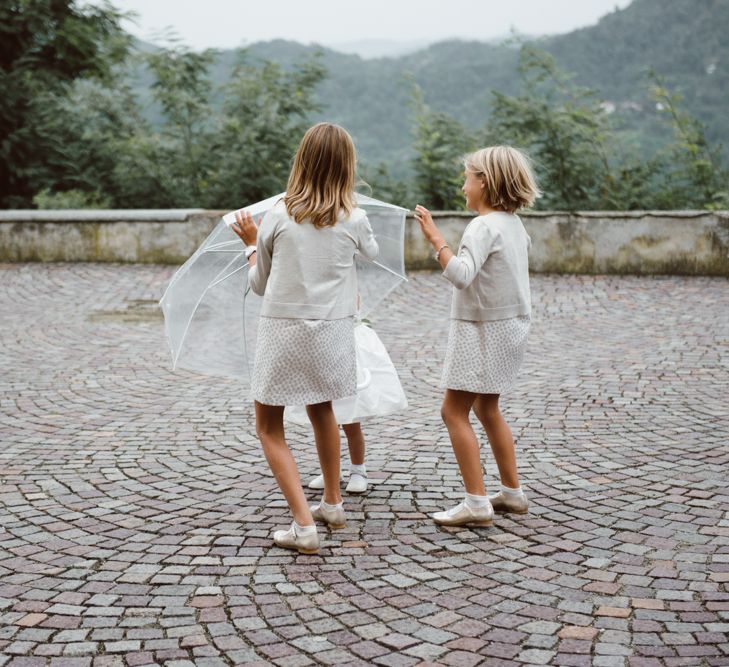 Children at Wedding | Green &amp; White Bohemian Wedding in the Rain at Castello di San Sebastiano da Po, Italy | Margherita Calati Photography | Second Shooter Carlo Vittorio