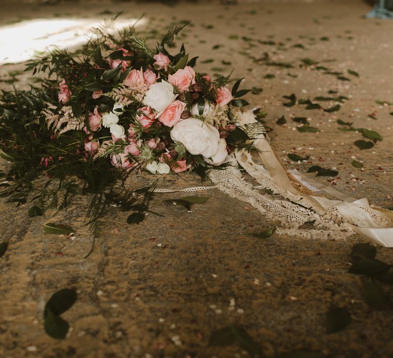 Over Sized Wedding Bouquet With Roses, Foliage &amp; Ribbon // Image By The Curries