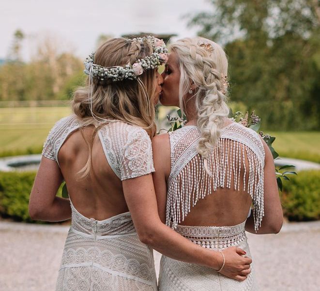 Watters wedding dress back details