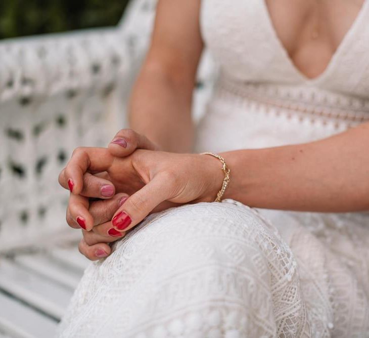 Red wedding nails for bride