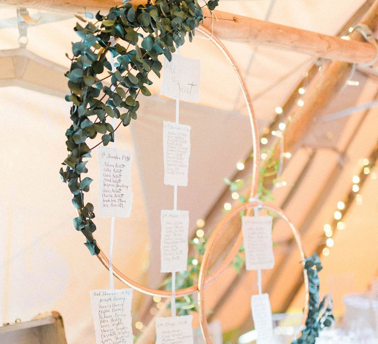 Wedding Hoop Table Plan Image by Sarah Ethan Photography