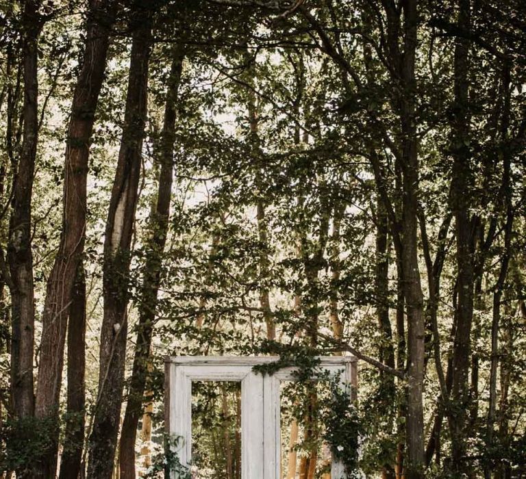 Wooden door wedding decor at Woodland wedding