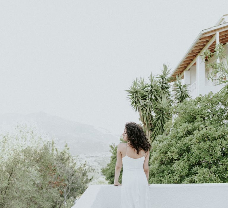 Bride in red sole shoes from Louboutin