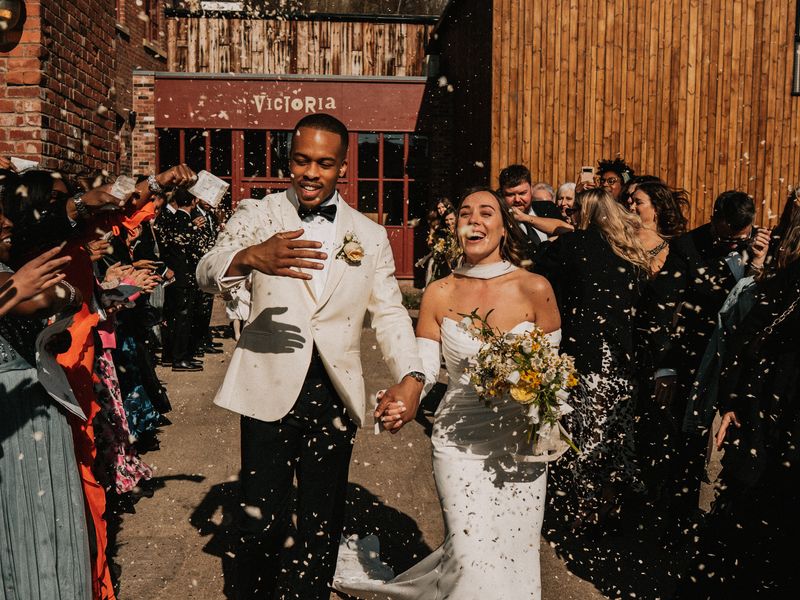 2026 Last Minute Wedding Availability at Victoria & The Mowbray