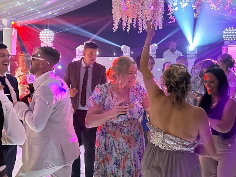 5% Discount for Rock My Wedding enquiries