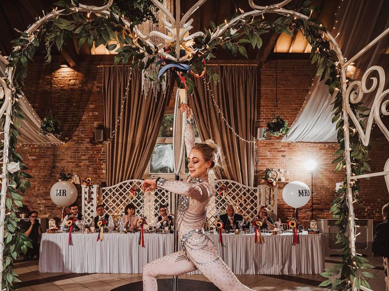 10% off 2027 early bookings