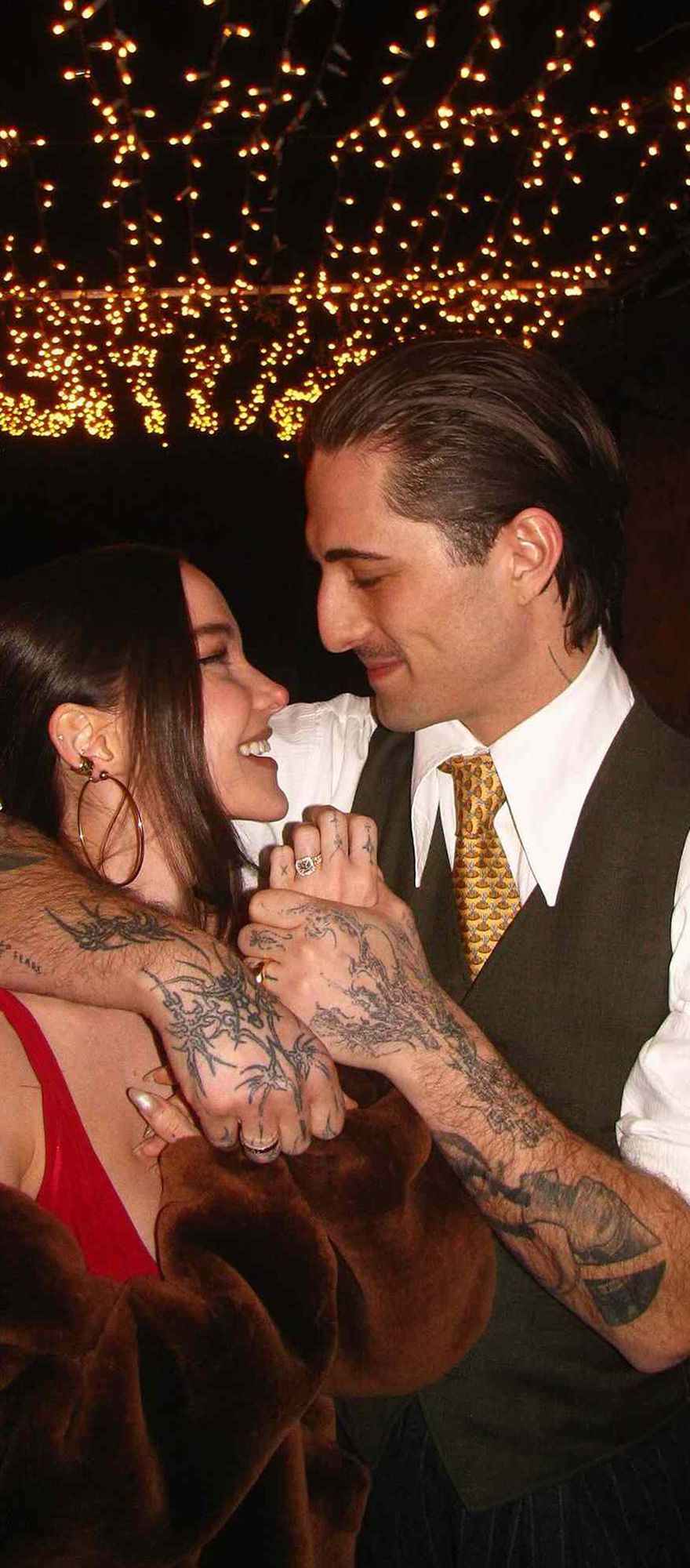 Dove Cameron and Damiano David are engaged!