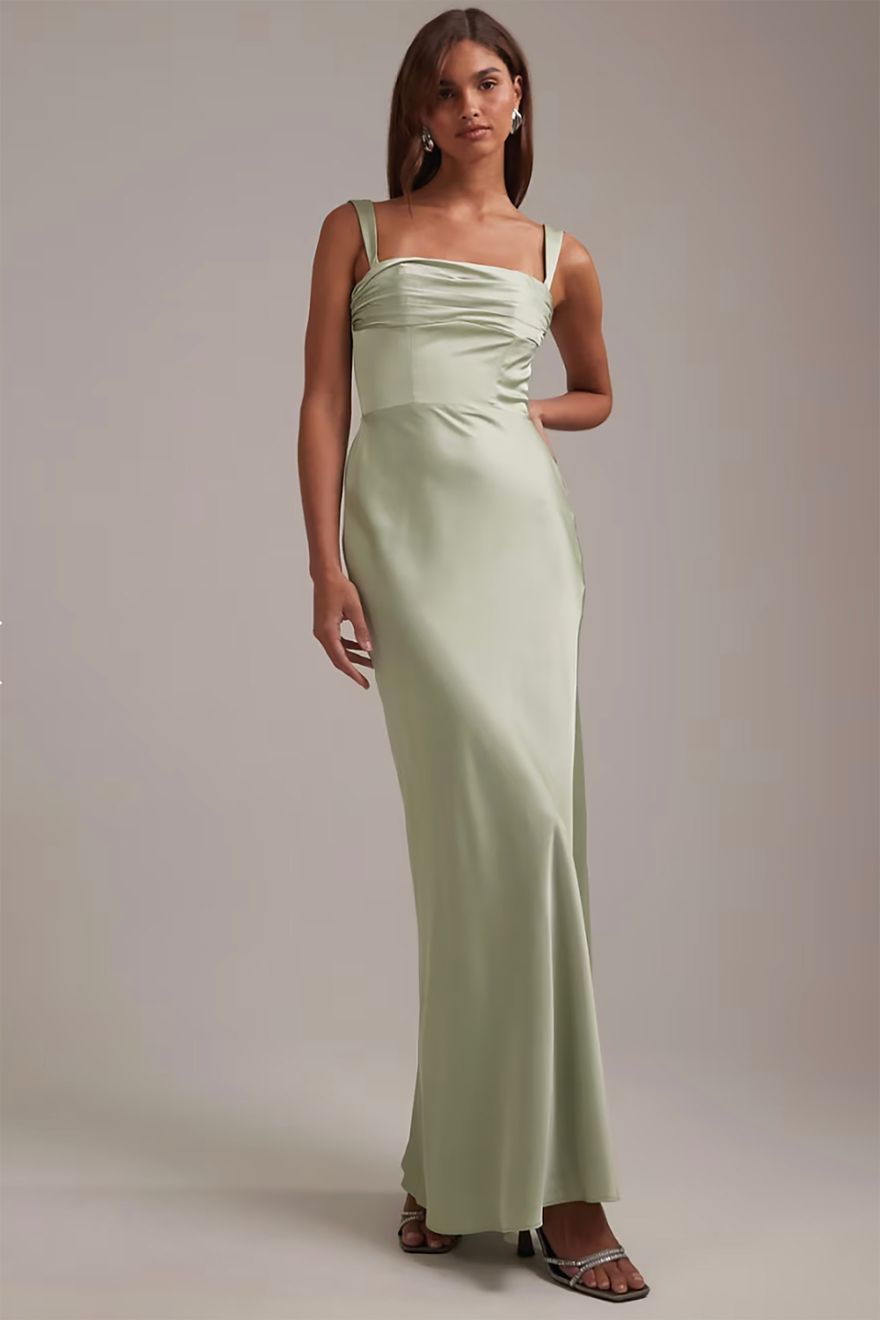 22 Best Spring Bridesmaid Dresses to Shop 22 Best Spring Bridesmaid Dresses to Shop