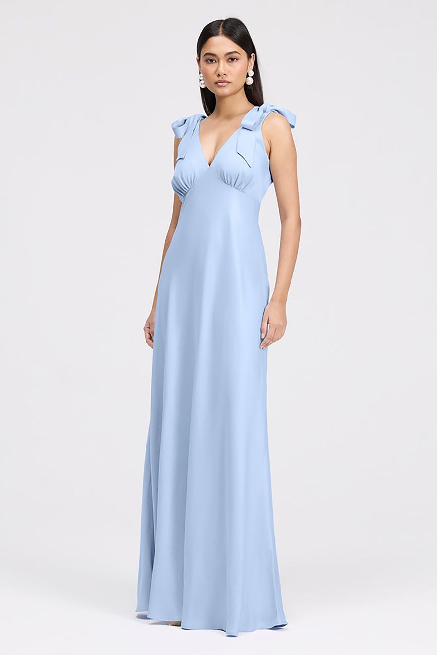 22 Best Spring Bridesmaid Dresses to Shop 22 Best Spring Bridesmaid Dresses to Shop