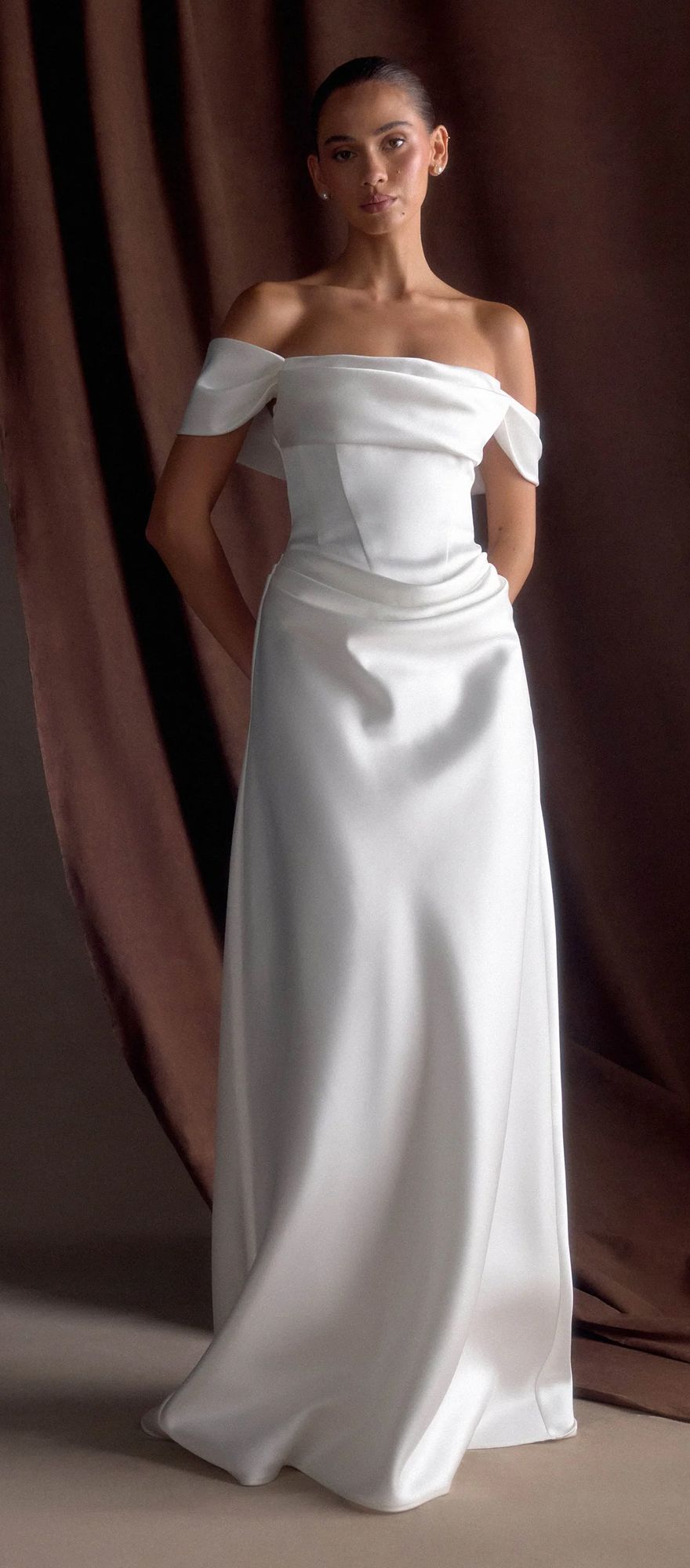 Demi Lovato celebrity wedding dress dupe from Meshki