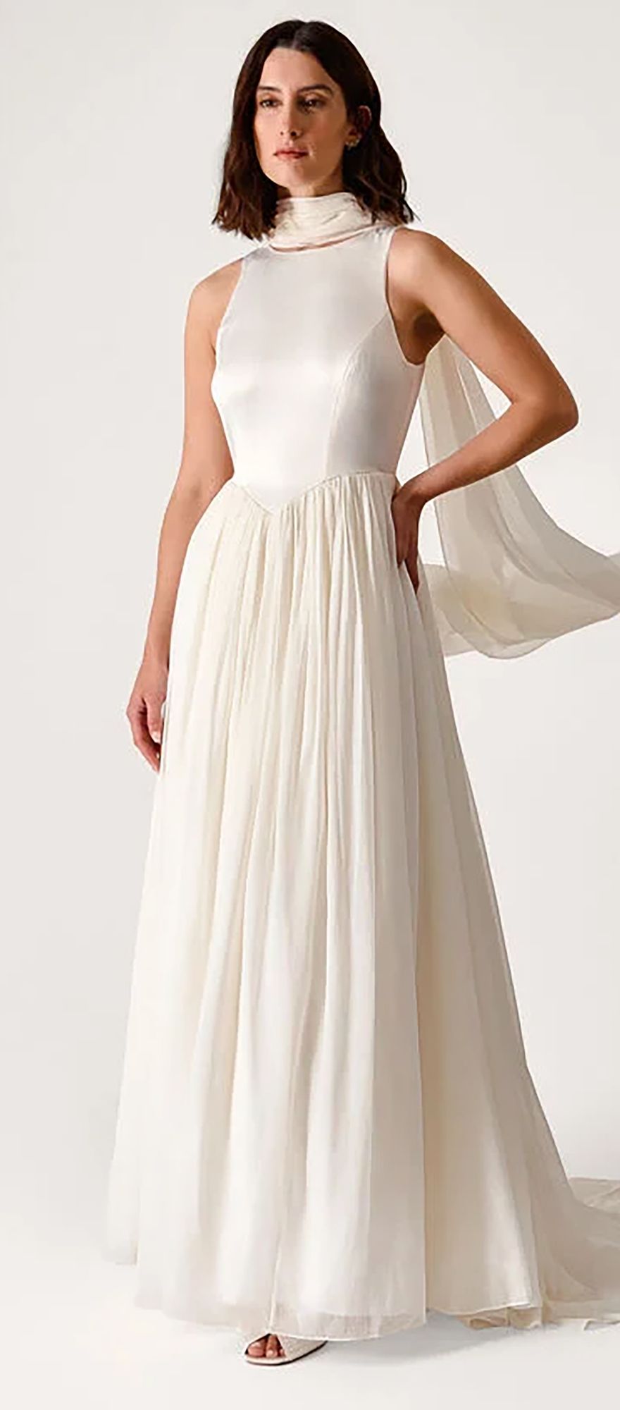 Alex Cooper celebrity wedding dress dupe from Monsoon
