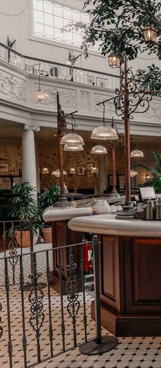 the botanist bottomless brunch hen do idea bath