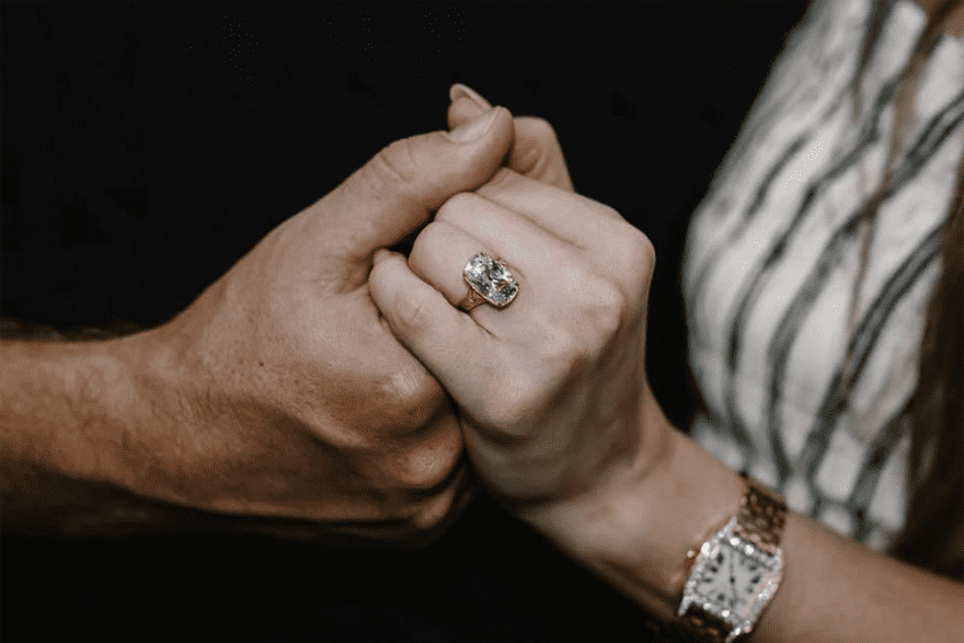 taylor-swift-engagement-ring