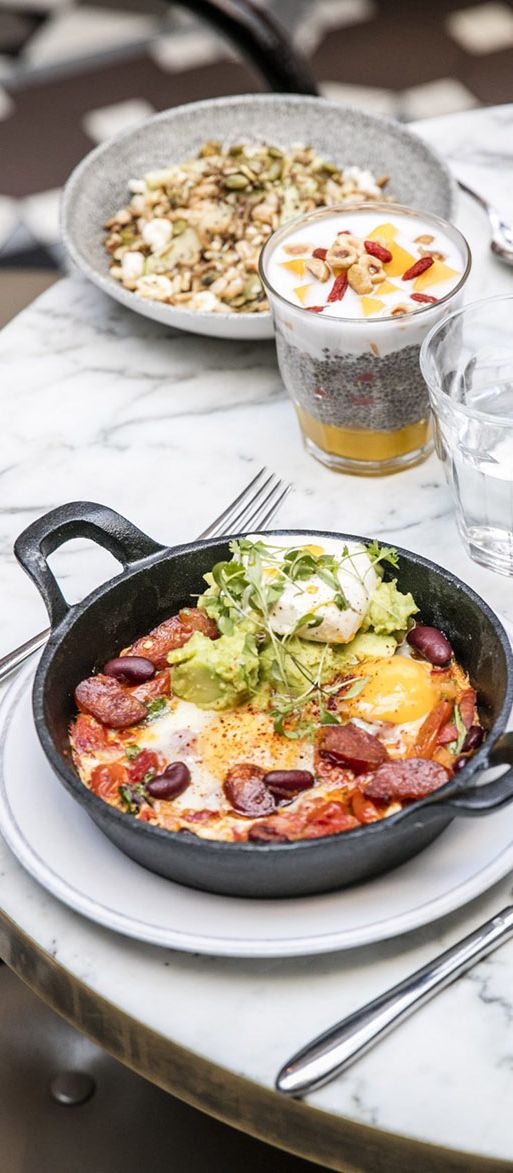 100 Wardour street Saturday daytime brunch food options and drinks in Soho