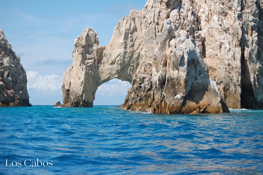 Arch of Cabo San Lucas (El Arco) in Los Cabos, Mexico honeymoon destination