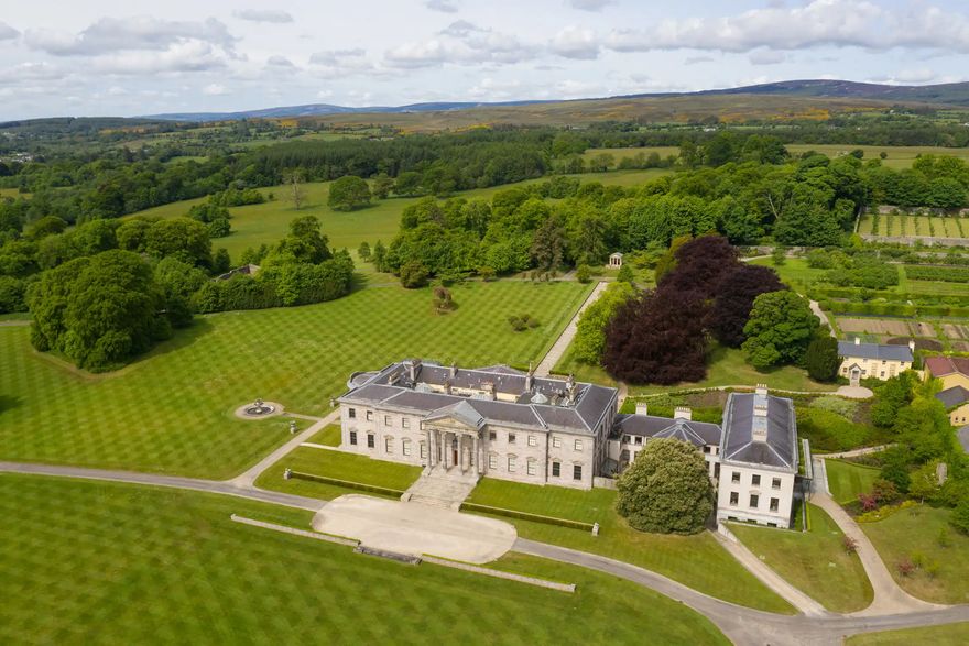 Ballyfin Demesne private estate hotel where Kim Kardashian and Kanye West Honeymoon