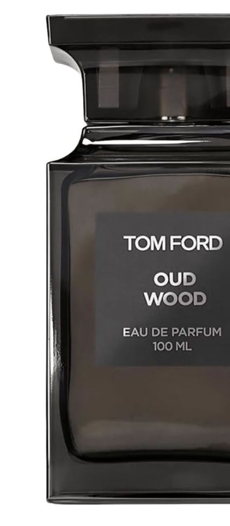 TOM FORD Oud Wood Eau de Parfum bottle – luxurious oud wedding fragrance from the Private Blend collection
