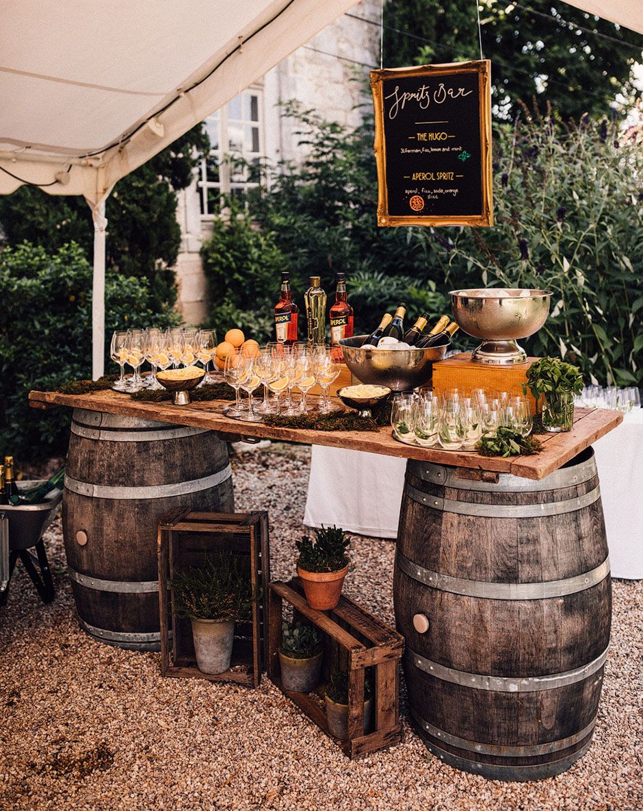 36 Unique Wedding Bar Design Ideas To Enjoy Cocktail Hour In Style