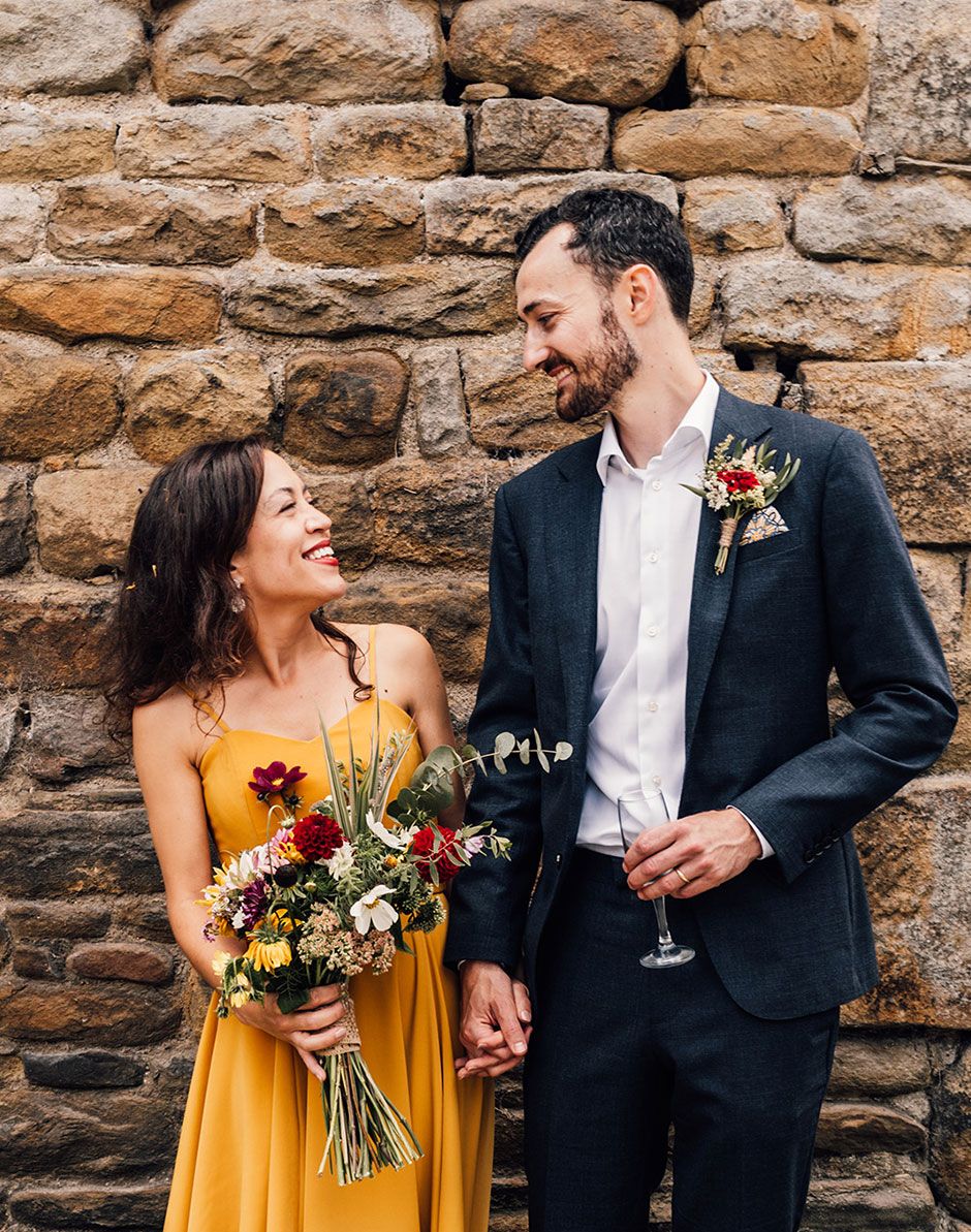 Yellow wedding dress fashion for bride