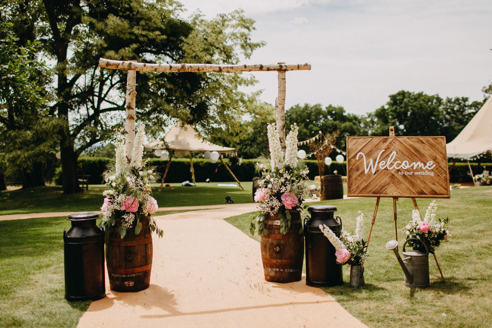 Diy Rustic Tipi Wedding At Riverhill Gardens Sevenoaks